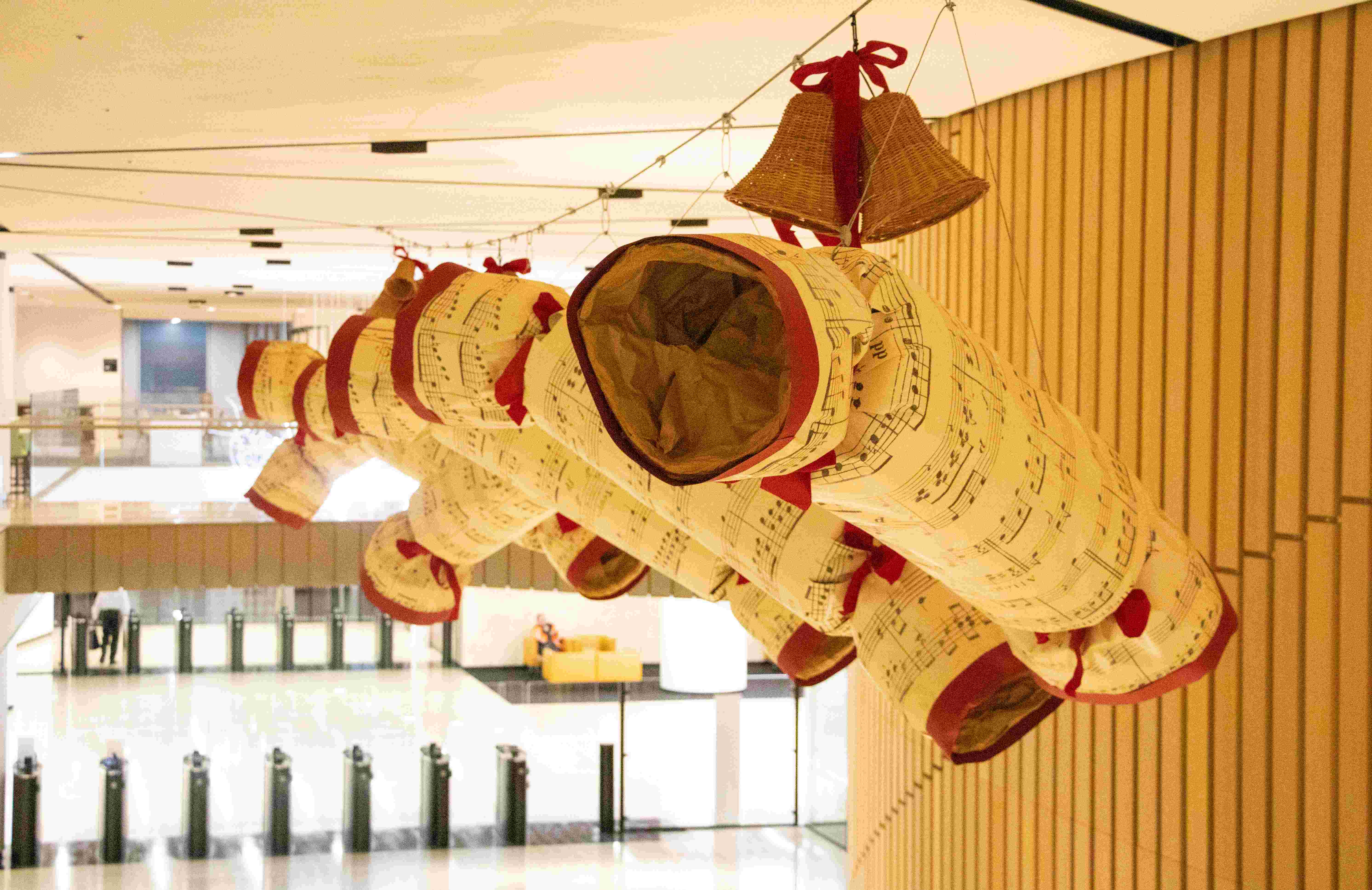 Picture 1 Giant Suspended Crackers UBS Christmas